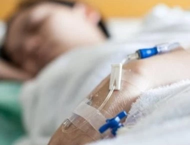 «Καλπάζει» η ιλαρά σε ανεμβολίαστες ομάδες: Στην εντατική 17χρονος Ρομά